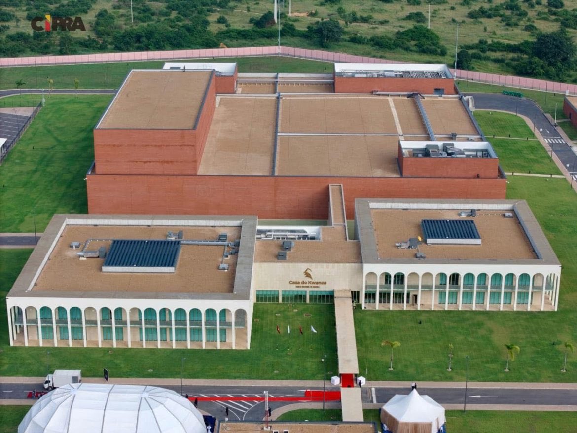 Presidente da República inaugura Casa do Kwanza para gestão de numerário